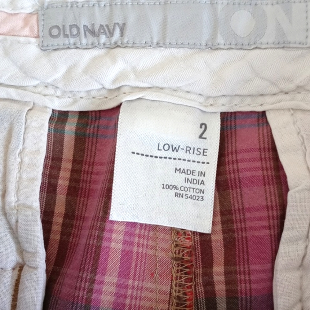**Relisted** Old Navy Women's Low Rise Orange Plaid Cotton Shorts Size 2 - Picture 7 of 8